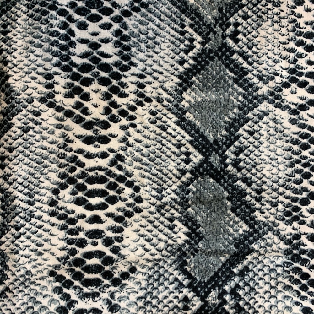 Strappy mini dress - Picture 5 of 8